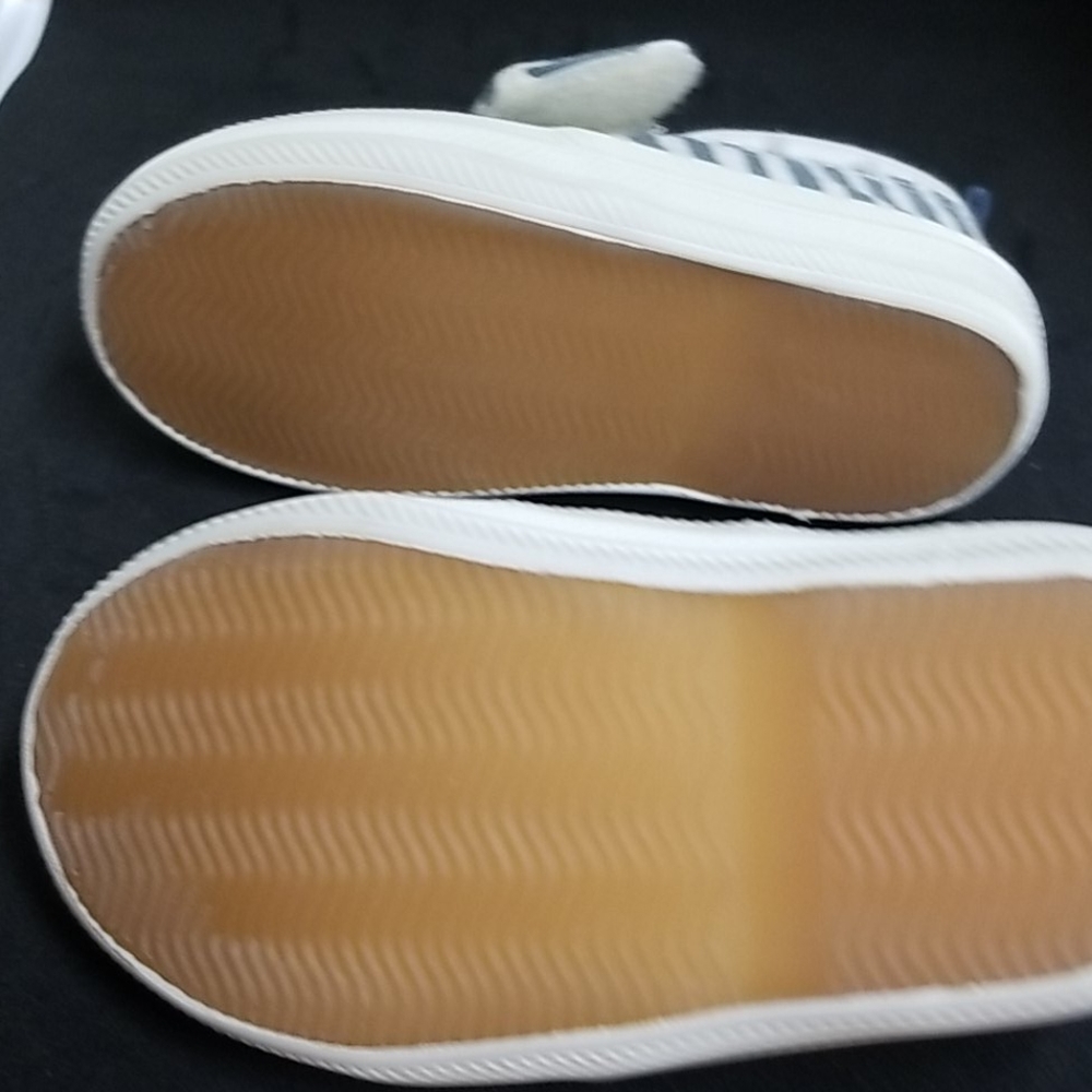 Zara Baby Velcro Slip On Sneakers 18 mo - Picture 5 of 5